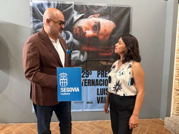 Exposición fotográfica de  Luis Valtueña